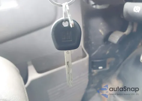 2018 Chevrolet Express G2500 из США, поврежденный, VIN 1GCWGAFP8J1264403